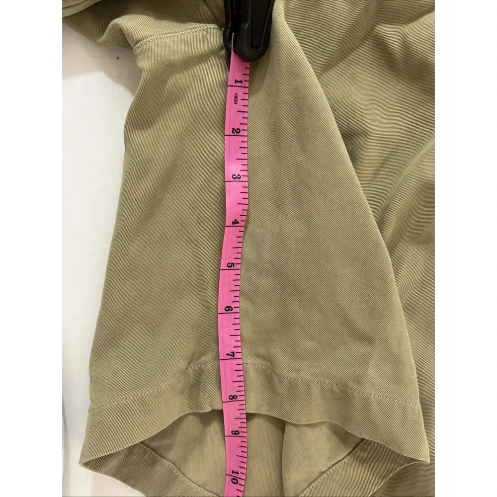 Tommy Bahama Relax‎ Men's Chino 100% Silk Shorts  Khaki - Size 35